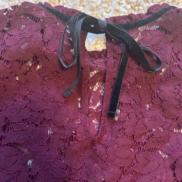 White House Black Market Lace Blouse - Picture 3 of 5